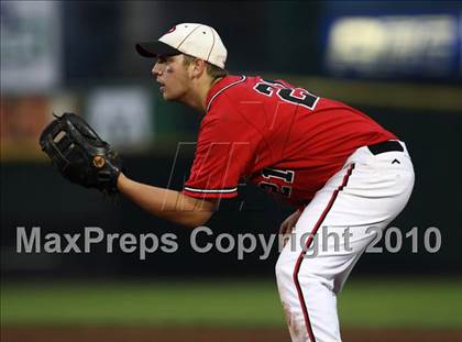Thumbnail 3 in Churchville-Chili vs. Penfield (Section 5 Class AAA Final) photogallery.