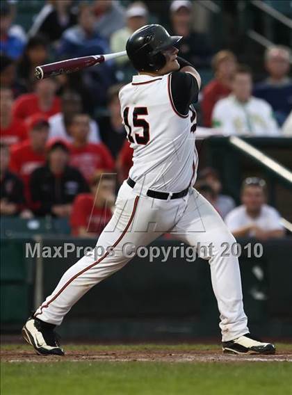 Thumbnail 1 in Churchville-Chili vs. Penfield (Section 5 Class AAA Final) photogallery.