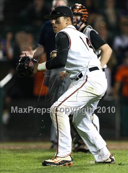 Thumbnail 2 in Churchville-Chili vs. Penfield (Section 5 Class AAA Final) photogallery.