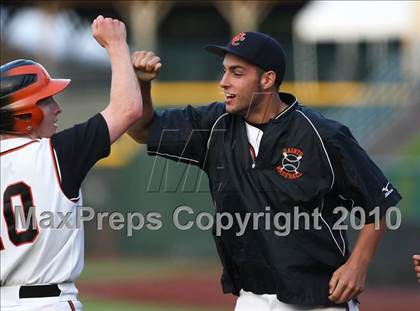 Thumbnail 2 in Churchville-Chili vs. Penfield (Section 5 Class AAA Final) photogallery.