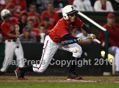 Thumbnail 1 in Churchville-Chili vs. Penfield (Section 5 Class AAA Final) photogallery.