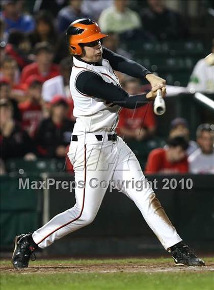 Thumbnail 3 in Churchville-Chili vs. Penfield (Section 5 Class AAA Final) photogallery.