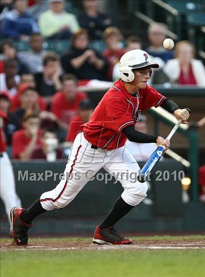 Thumbnail 2 in Churchville-Chili vs. Penfield (Section 5 Class AAA Final) photogallery.