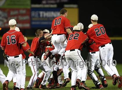 Thumbnail 3 in Churchville-Chili vs. Penfield (Section 5 Class AAA Final) photogallery.