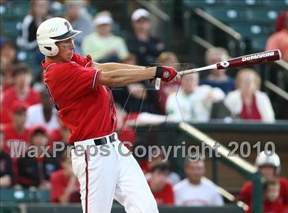 Thumbnail 2 in Churchville-Chili vs. Penfield (Section 5 Class AAA Final) photogallery.