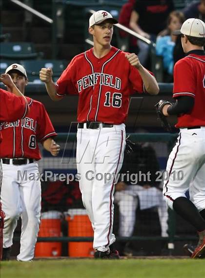Thumbnail 3 in Churchville-Chili vs. Penfield (Section 5 Class AAA Final) photogallery.