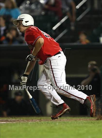 Thumbnail 3 in Churchville-Chili vs. Penfield (Section 5 Class AAA Final) photogallery.