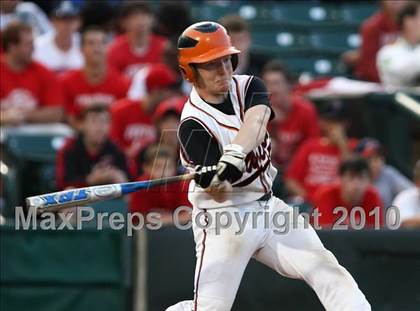 Thumbnail 2 in Churchville-Chili vs. Penfield (Section 5 Class AAA Final) photogallery.