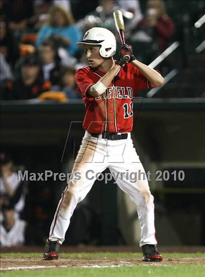 Thumbnail 2 in Churchville-Chili vs. Penfield (Section 5 Class AAA Final) photogallery.