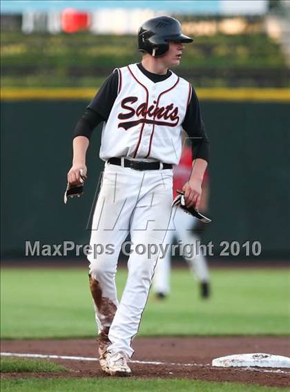 Thumbnail 1 in Churchville-Chili vs. Penfield (Section 5 Class AAA Final) photogallery.