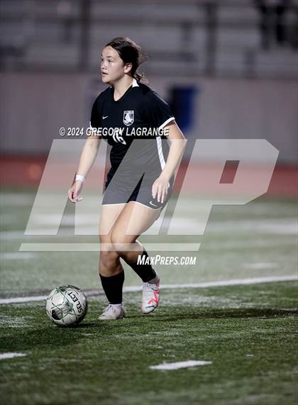 Thumbnail 3 in Arlington vs Prosper (UIL 6A Soccer Area) photogallery.