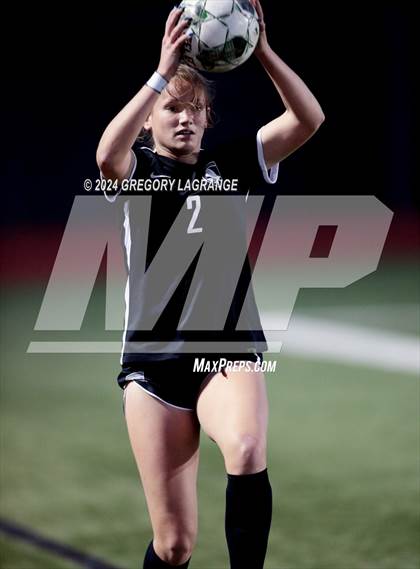 Thumbnail 2 in Arlington vs Prosper (UIL 6A Soccer Area) photogallery.