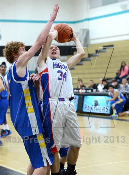 Thumbnail 3 in Lowry vs Reno (NVHS/DRHS Winter Invitational) photogallery.