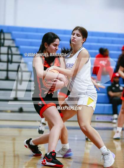 Thumbnail 2 in Beverly Hills vs Holy Martyrs Armenian (Riptide GBB Showcase) photogallery.