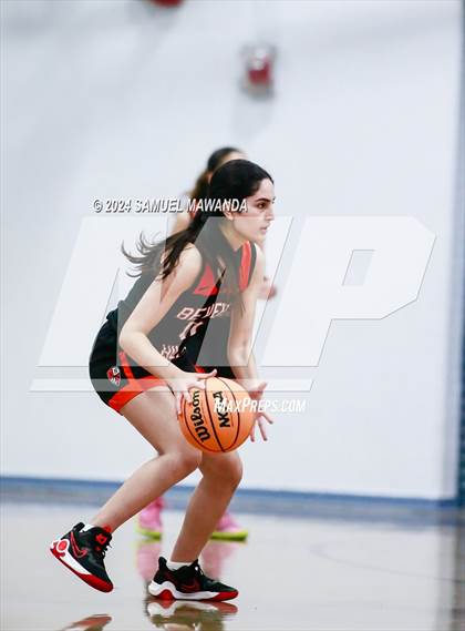Thumbnail 2 in Beverly Hills vs Holy Martyrs Armenian (Riptide GBB Showcase) photogallery.