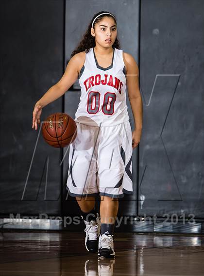 Thumbnail 3 in Pasadena Memorial vs. South Houston (McDonald's Texas Invitational) photogallery.