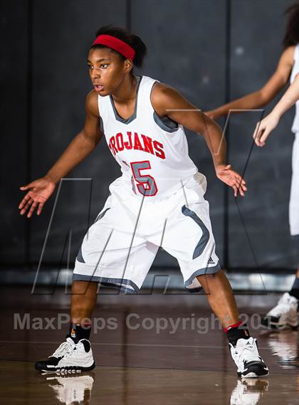 Thumbnail 1 in Pasadena Memorial vs. South Houston (McDonald's Texas Invitational) photogallery.