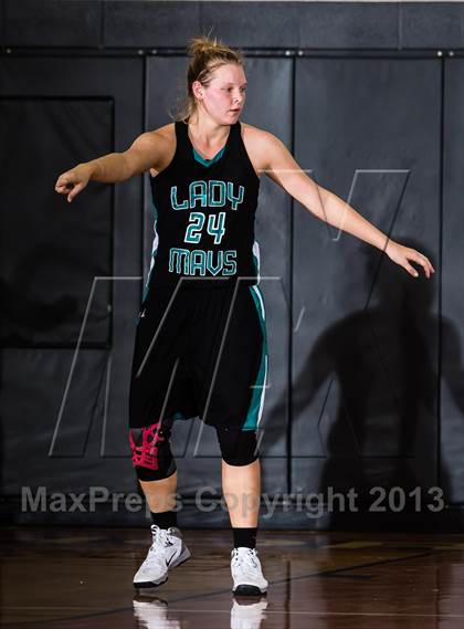 Thumbnail 1 in Pasadena Memorial vs. South Houston (McDonald's Texas Invitational) photogallery.