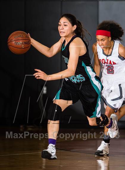 Thumbnail 3 in Pasadena Memorial vs. South Houston (McDonald's Texas Invitational) photogallery.