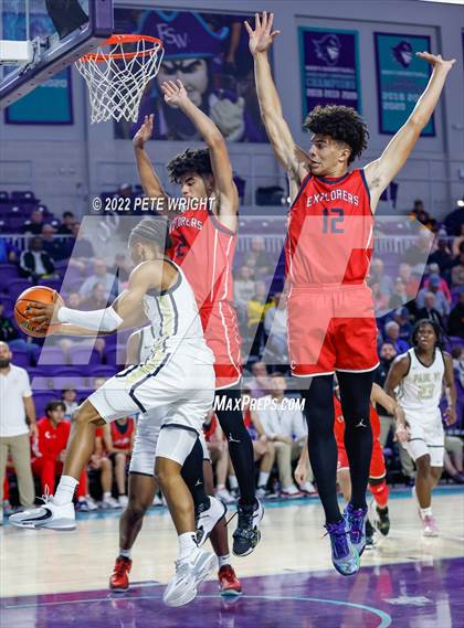 Thumbnail 2 in Paul VI vs Columbus (City of Palms Classic) photogallery.
