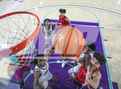 Thumbnail 1 in Paul VI vs Columbus (City of Palms Classic) photogallery.