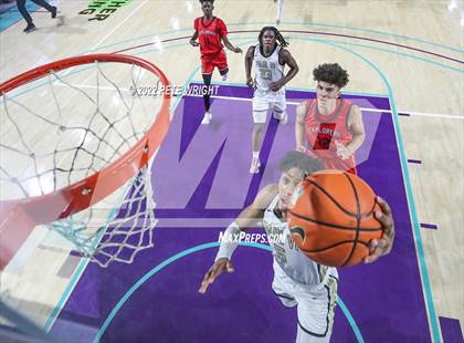 Thumbnail 2 in Paul VI vs Columbus (City of Palms Classic) photogallery.