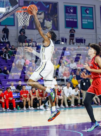 Thumbnail 2 in Paul VI vs Columbus (City of Palms Classic) photogallery.
