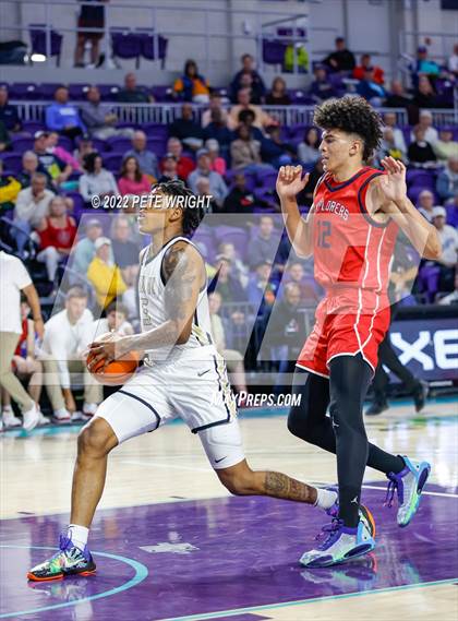 Thumbnail 1 in Paul VI vs Columbus (City of Palms Classic) photogallery.