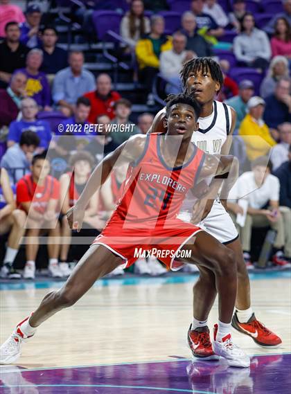 Thumbnail 2 in Paul VI vs Columbus (City of Palms Classic) photogallery.