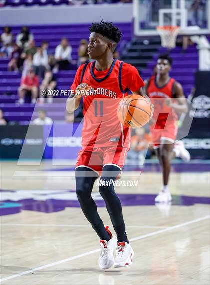 Thumbnail 1 in Paul VI vs Columbus (City of Palms Classic) photogallery.