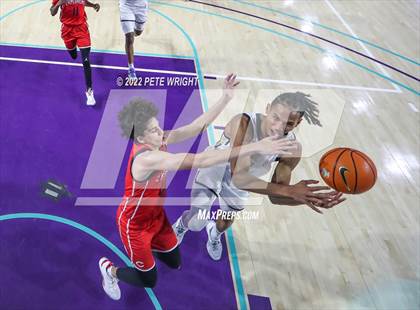 Thumbnail 2 in Paul VI vs Columbus (City of Palms Classic) photogallery.