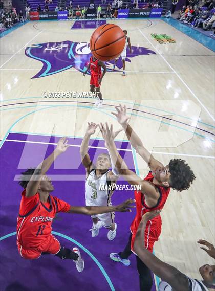 Thumbnail 3 in Paul VI vs Columbus (City of Palms Classic) photogallery.