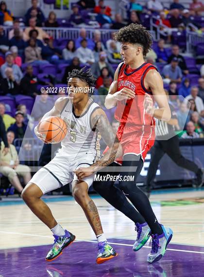 Thumbnail 2 in Paul VI vs Columbus (City of Palms Classic) photogallery.