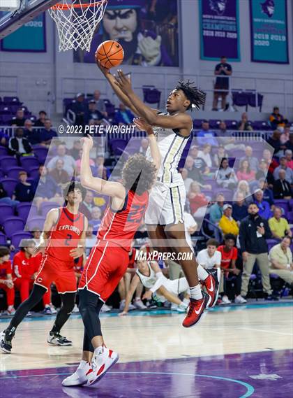 Thumbnail 1 in Paul VI vs Columbus (City of Palms Classic) photogallery.