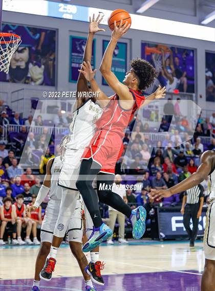 Thumbnail 1 in Paul VI vs Columbus (City of Palms Classic) photogallery.