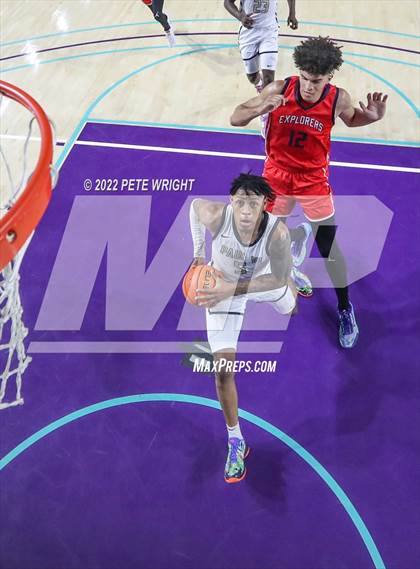 Thumbnail 1 in Paul VI vs Columbus (City of Palms Classic) photogallery.