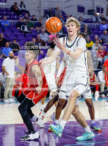 Thumbnail 2 in Paul VI vs Columbus (City of Palms Classic) photogallery.