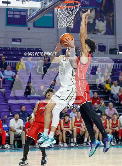 Thumbnail 2 in Paul VI vs Columbus (City of Palms Classic) photogallery.