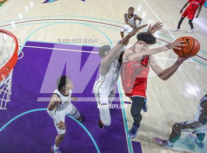 Thumbnail 2 in Paul VI vs Columbus (City of Palms Classic) photogallery.