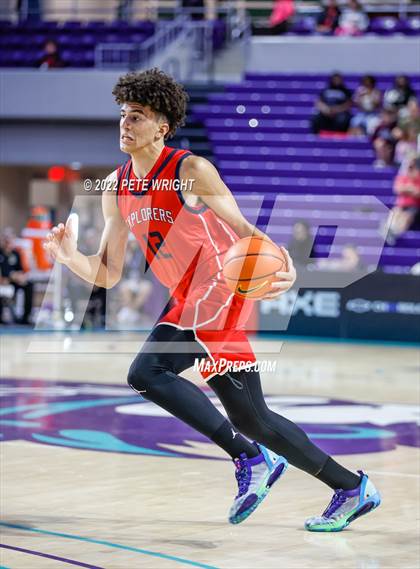Thumbnail 1 in Paul VI vs Columbus (City of Palms Classic) photogallery.
