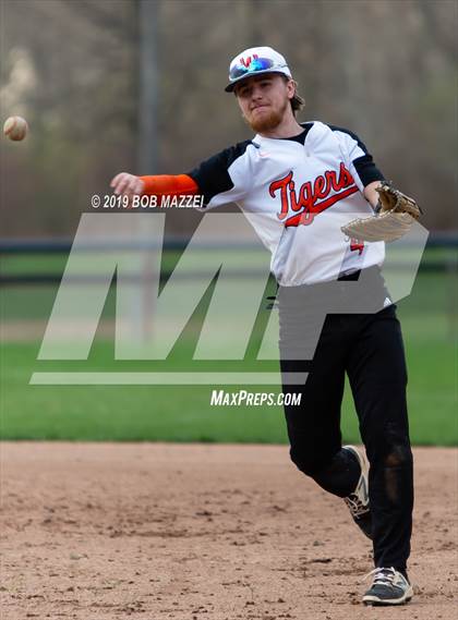 Thumbnail 2 in Wellsville @ Columbiana photogallery.