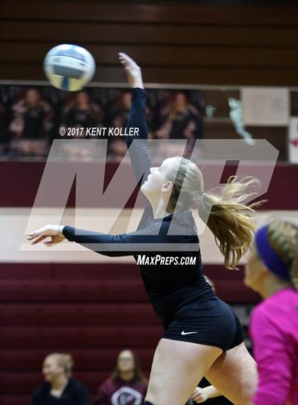 Thumbnail 3 in Fraser @ Utica Ford photogallery.