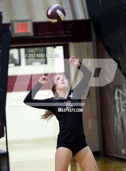 Thumbnail 1 in Fraser @ Utica Ford photogallery.