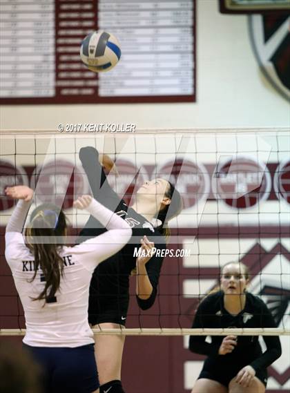 Thumbnail 3 in Fraser @ Utica Ford photogallery.