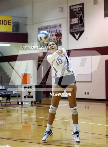 Thumbnail 3 in Fraser @ Utica Ford photogallery.
