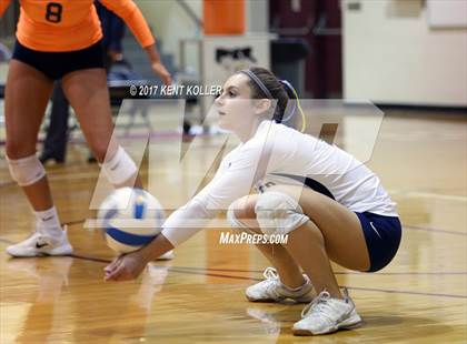 Thumbnail 2 in Fraser @ Utica Ford photogallery.