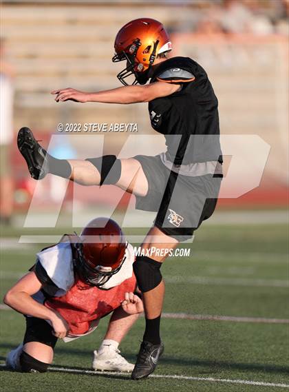 Thumbnail 2 in Erie @ Regis Jesuit photogallery.