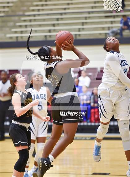 Thumbnail 3 in Amarillo vs Johnson [Claudia Taylor] (NEISD Invitational) photogallery.