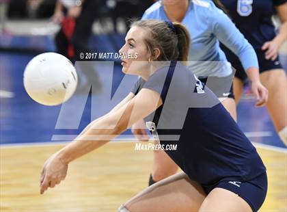Thumbnail 3 in Eaton vs. Platte Valley (CHSAA 3A Pool 1) photogallery.