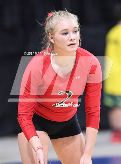 Thumbnail 3 in Eaton vs. Platte Valley (CHSAA 3A Pool 1) photogallery.